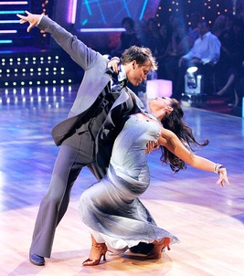 Josie Maran Dwts